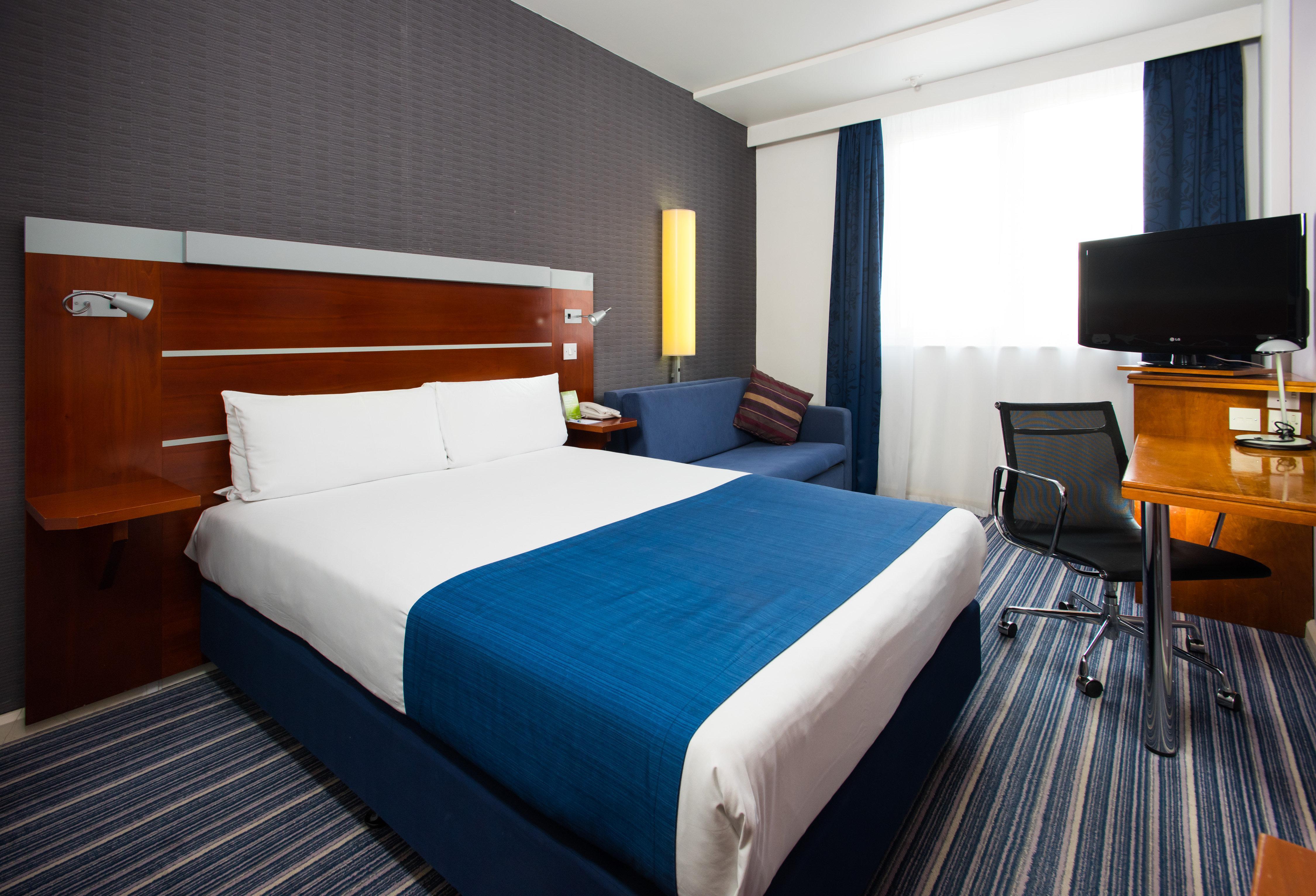 Holiday Inn Express London-Wimbledon-South, An Ihg Hotel Екстер'єр фото