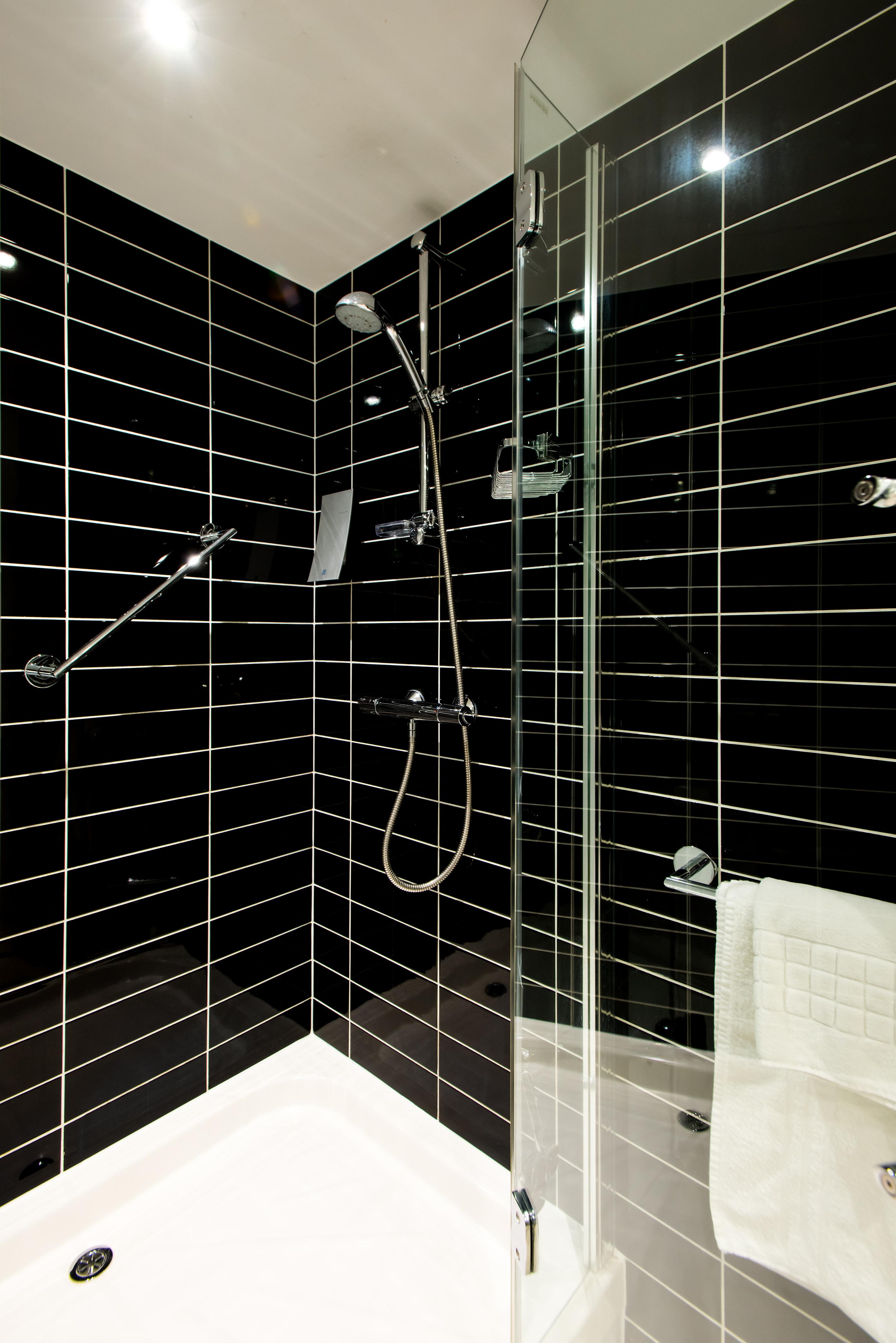Holiday Inn Express London-Wimbledon-South, An Ihg Hotel Екстер'єр фото