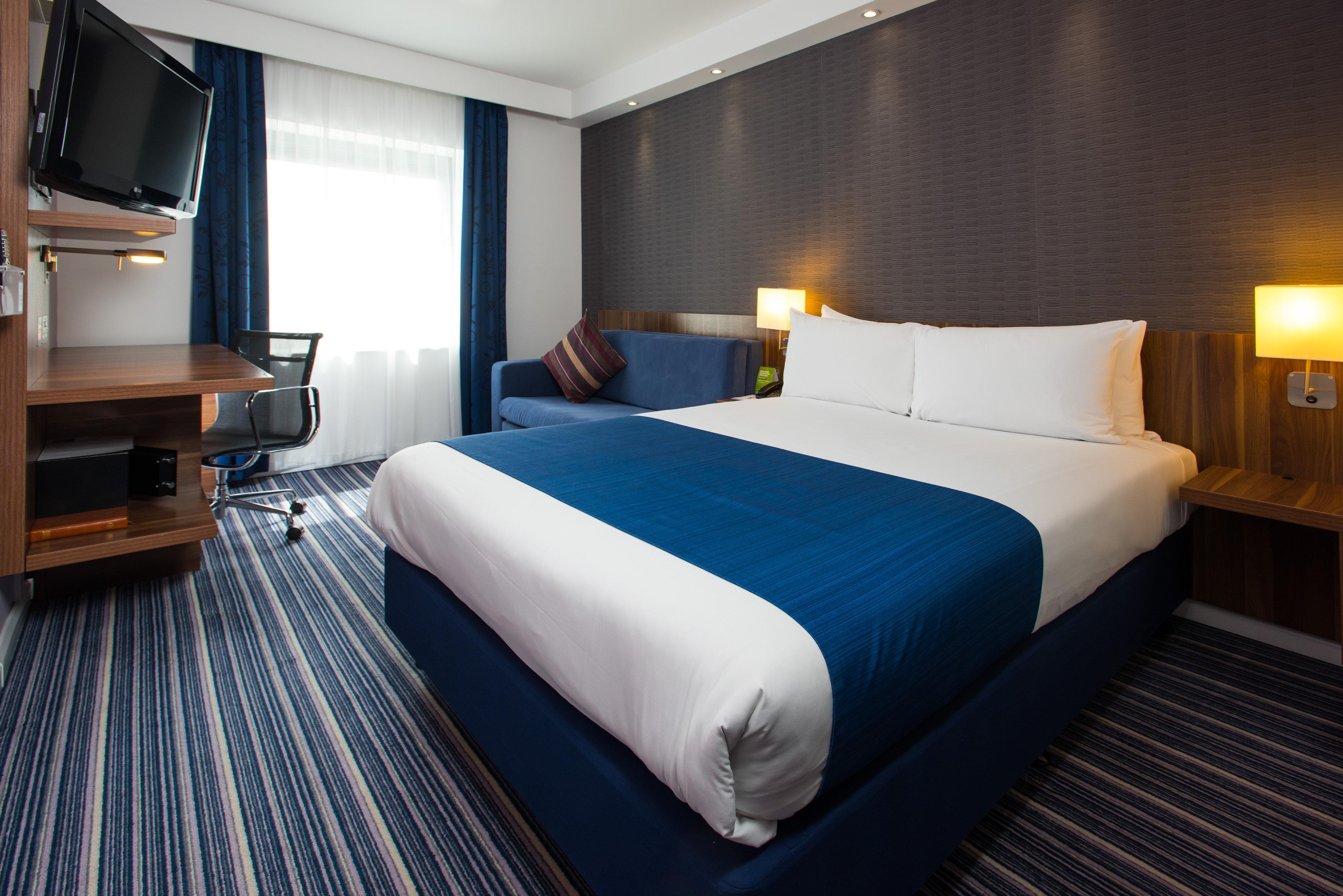 Holiday Inn Express London-Wimbledon-South, An Ihg Hotel Екстер'єр фото